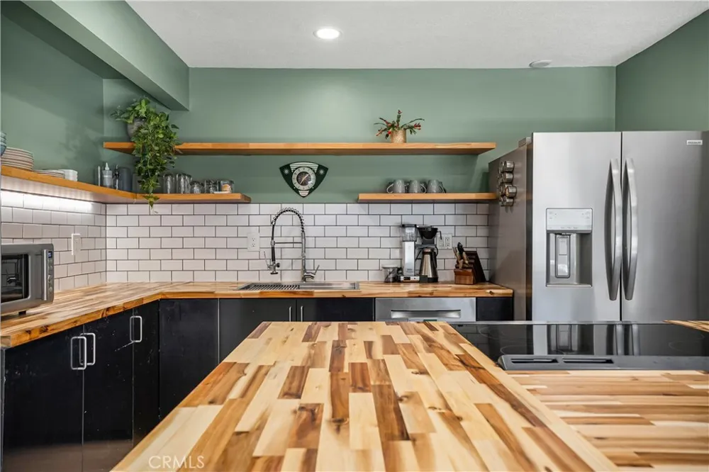 1642 Iowa Street #A Costa Mesa, CA 92626