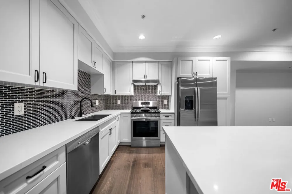 440 S Occidental Boulevard #104 Los Angeles, CA 90057