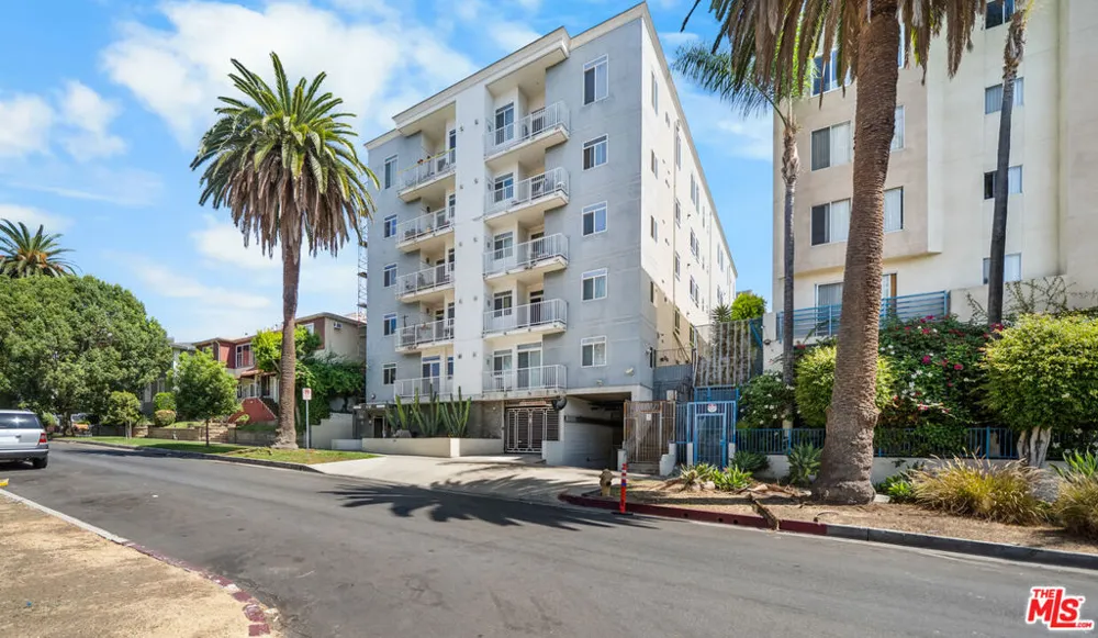 440 S Occidental Boulevard #104 Los Angeles, CA 90057
