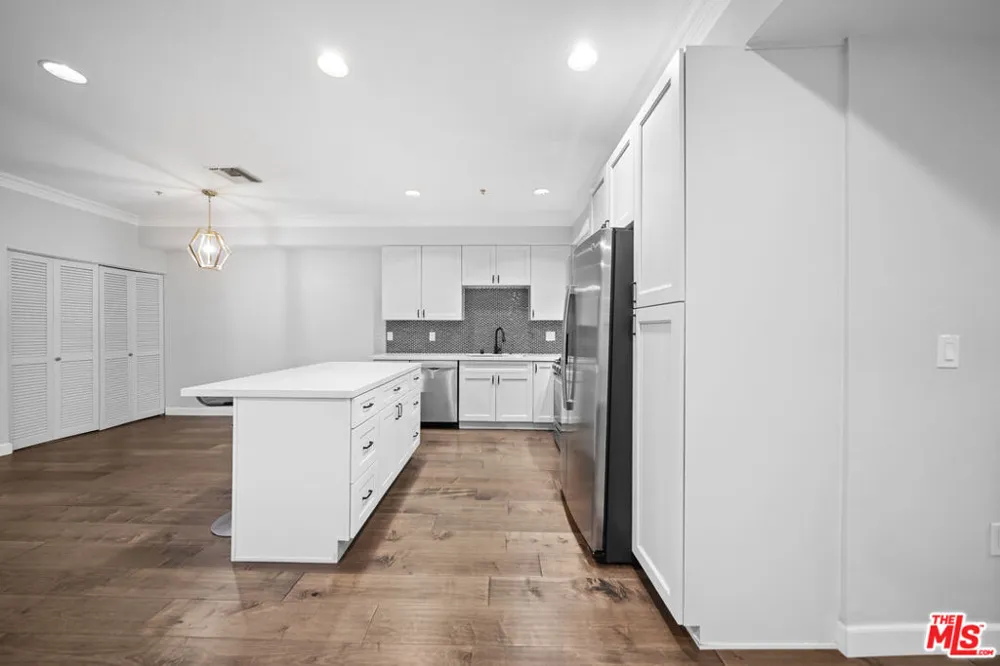 440 S Occidental Boulevard #104 Los Angeles, CA 90057