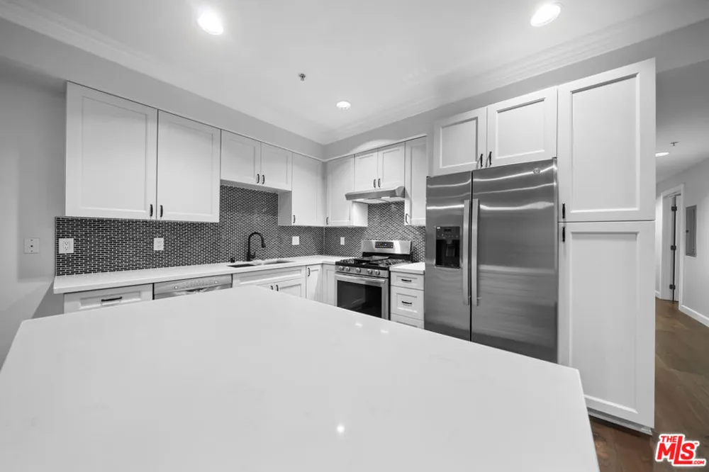440 S Occidental Boulevard #104 Los Angeles, CA 90057