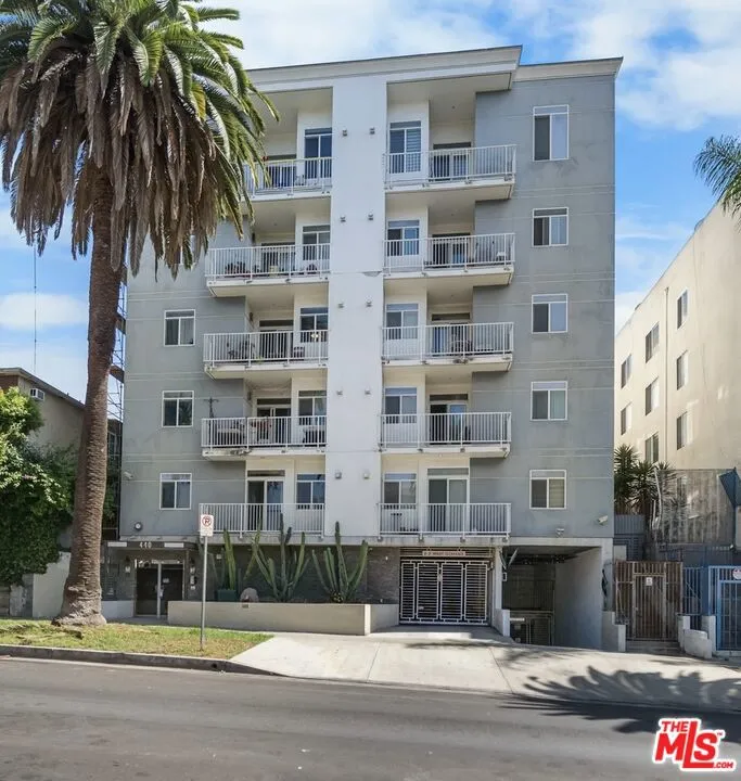 440 S Occidental Boulevard #104 Los Angeles, CA 90057
