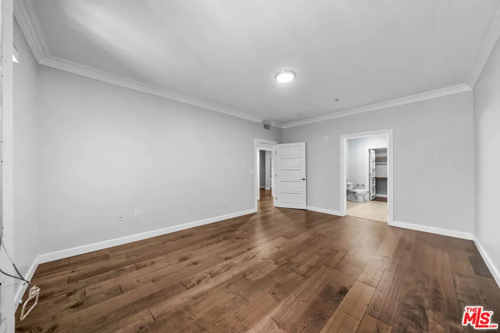 440 S Occidental Boulevard #104 Los Angeles, CA 90057
