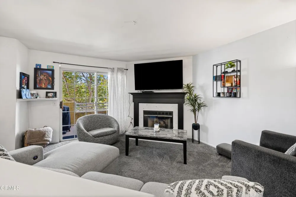 2713 Antonio Avenue #104 Camarillo, CA 93010
