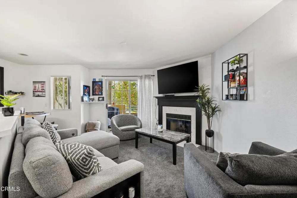 2713 Antonio Avenue #104 Camarillo, CA 93010