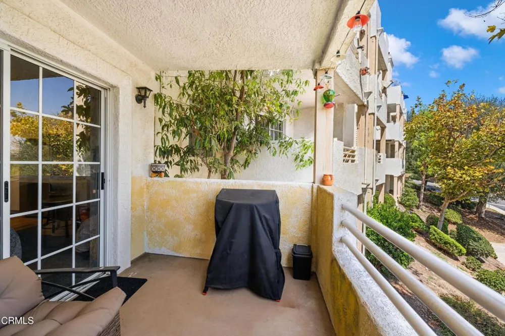 2713 Antonio Avenue #104 Camarillo, CA 93010