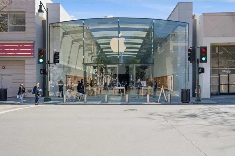 633 Forest Avenue Palo Alto, CA 94301