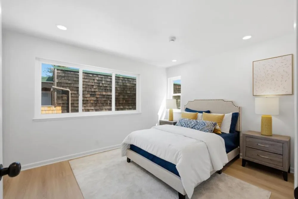 633 Forest Avenue Palo Alto, CA 94301
