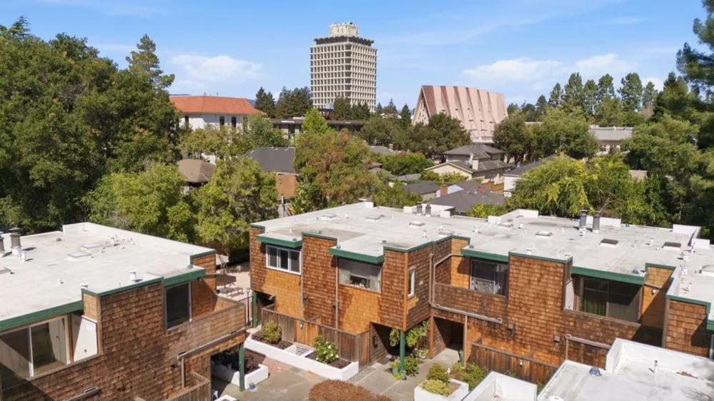 633 Forest Avenue Palo Alto, CA 94301