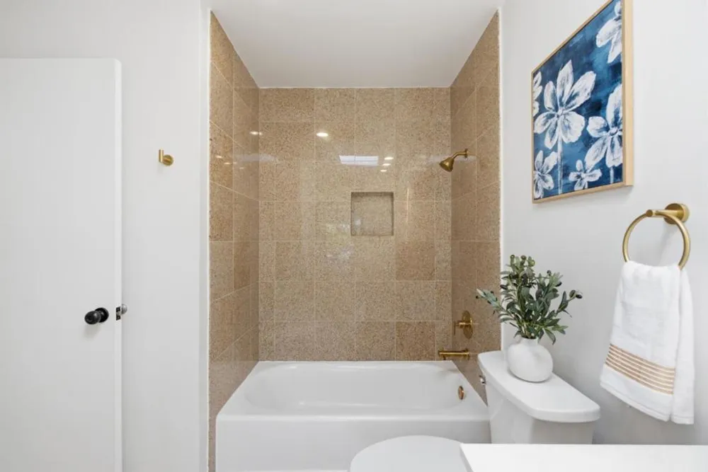 633 Forest Avenue Palo Alto, CA 94301