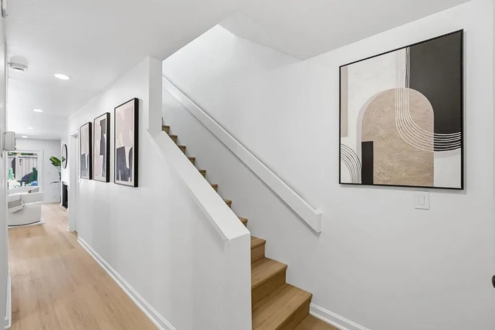 633 Forest Avenue Palo Alto, CA 94301