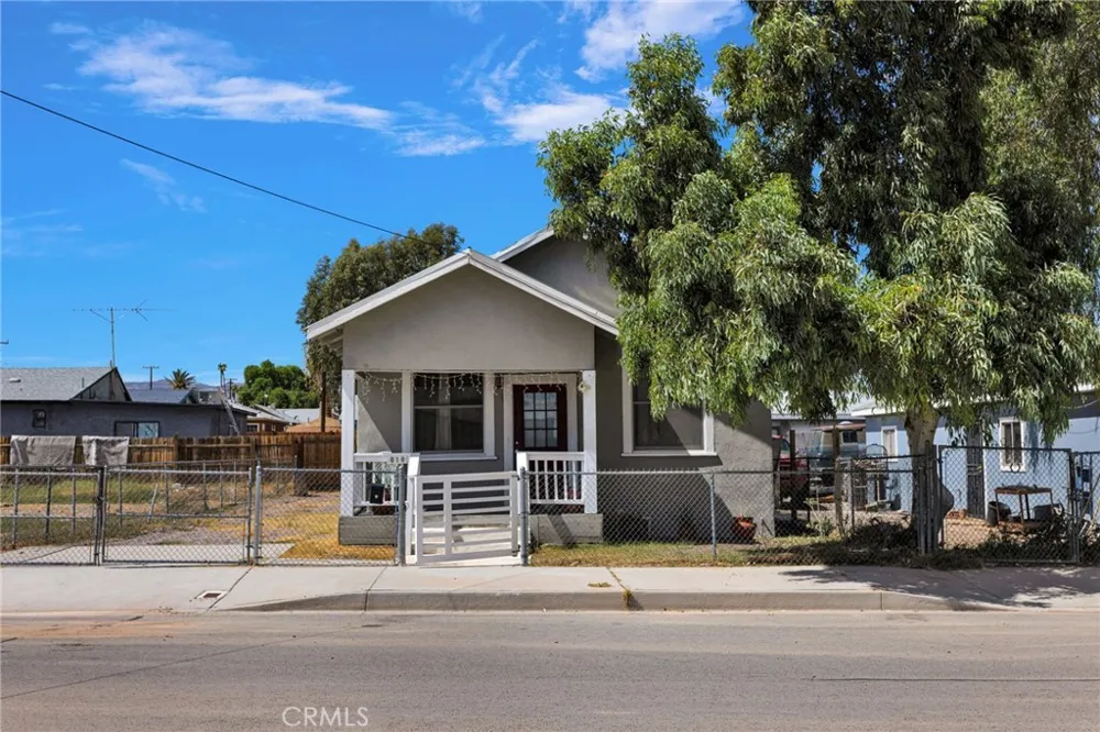 518 Quivera Needles, CA 92363