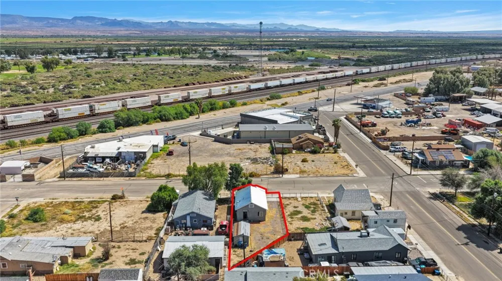 518 Quivera Needles, CA 92363
