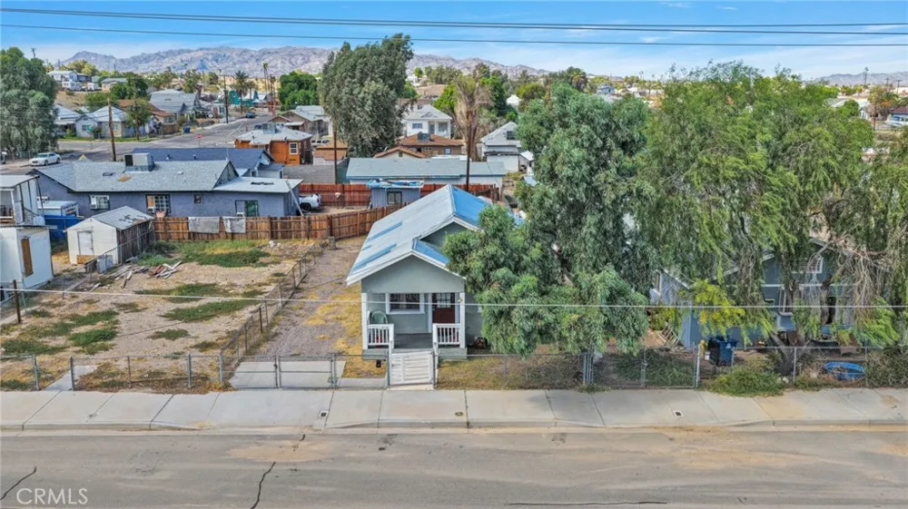 518 Quivera Needles, CA 92363