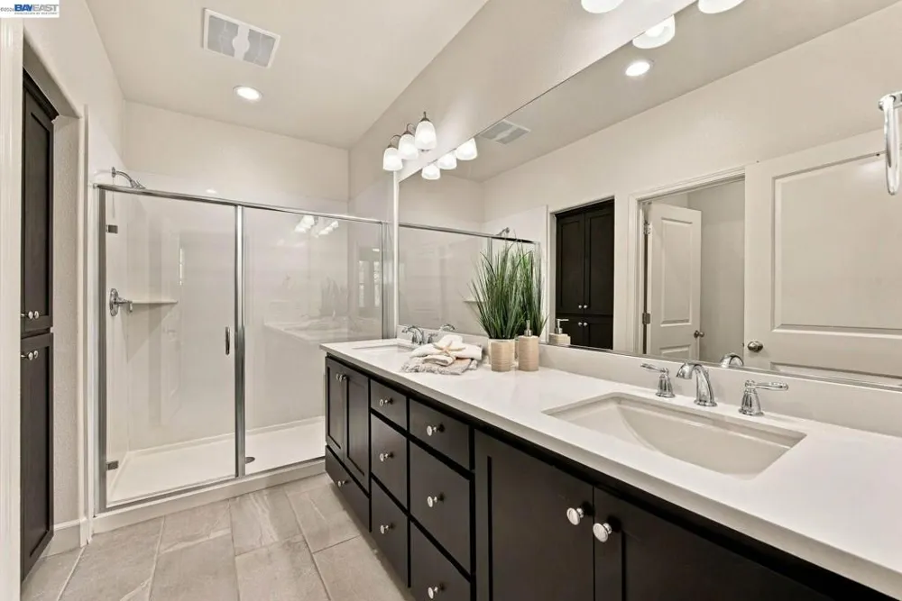 33483 Alvarado Niles Rd Union City, CA 94587