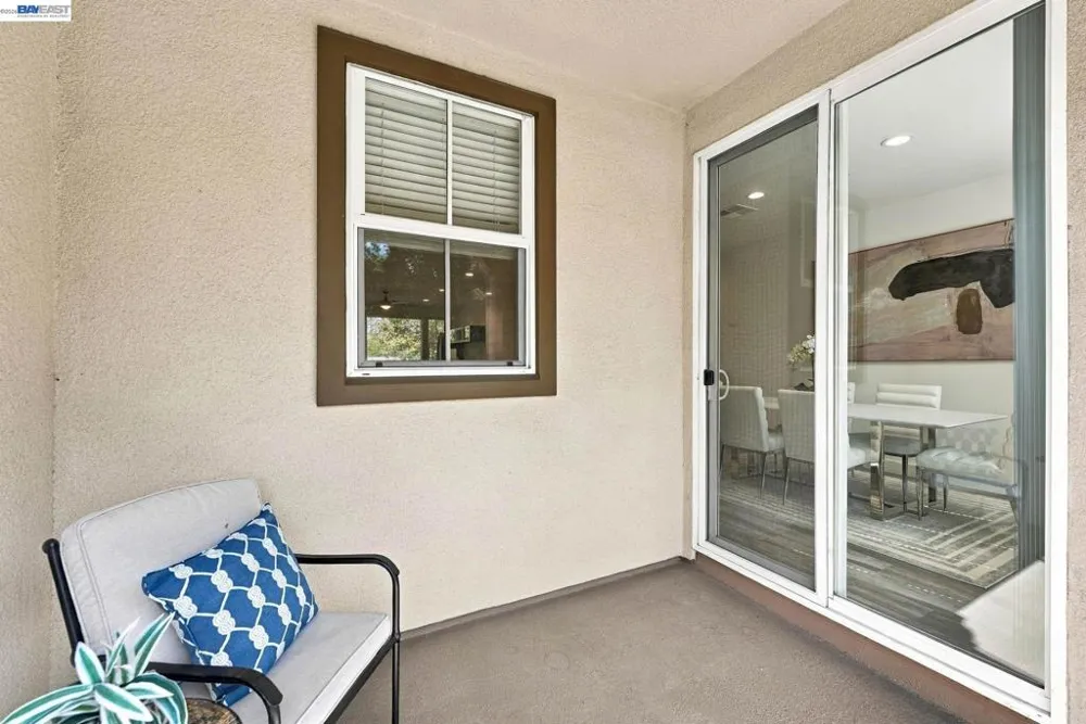 33483 Alvarado Niles Rd Union City, CA 94587