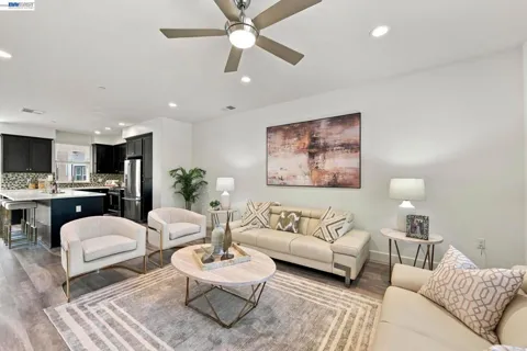 33483 Alvarado Niles Rd
