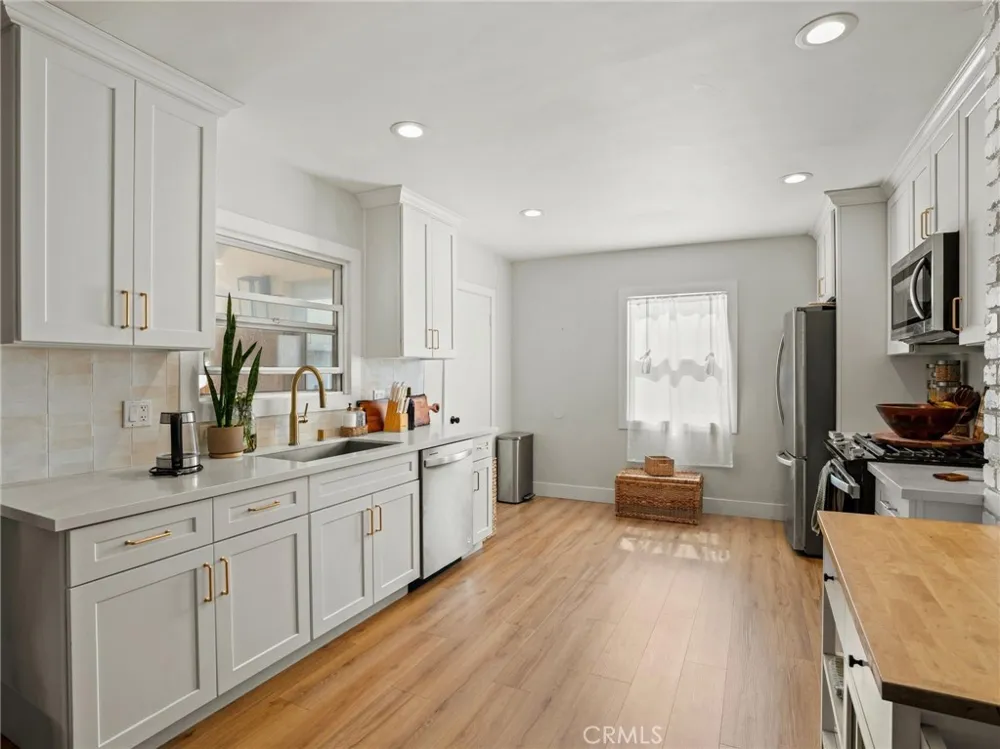 10946 Parise Whittier, CA 90604