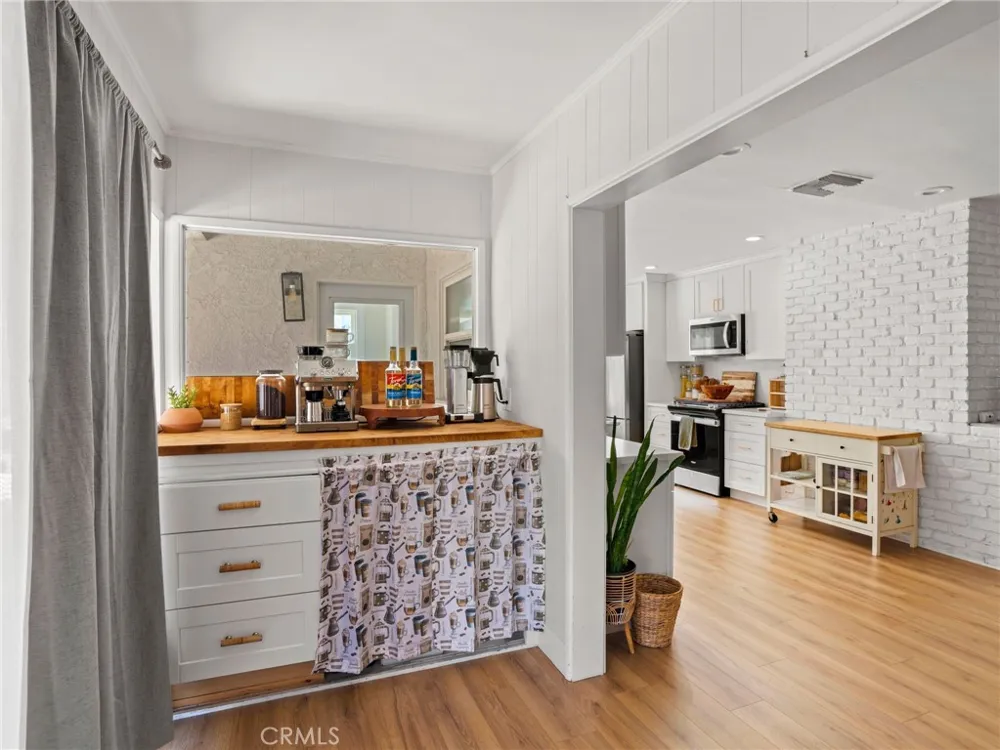 10946 Parise Whittier, CA 90604