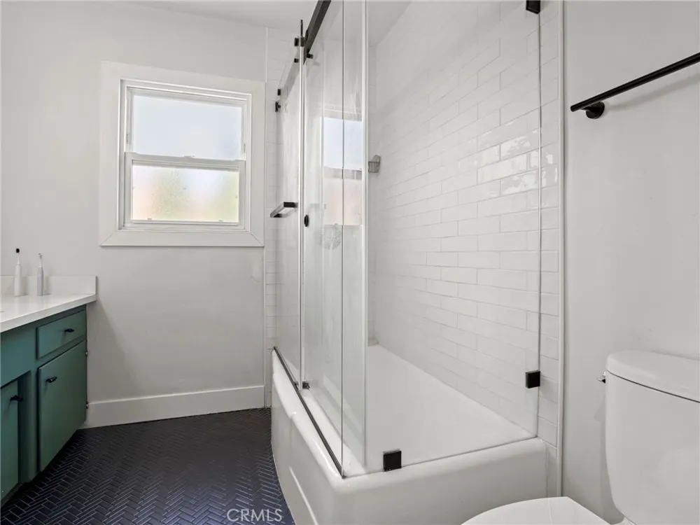 10946 Parise Whittier, CA 90604