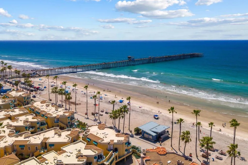 400 The Strand #7 Oceanside, CA 92054