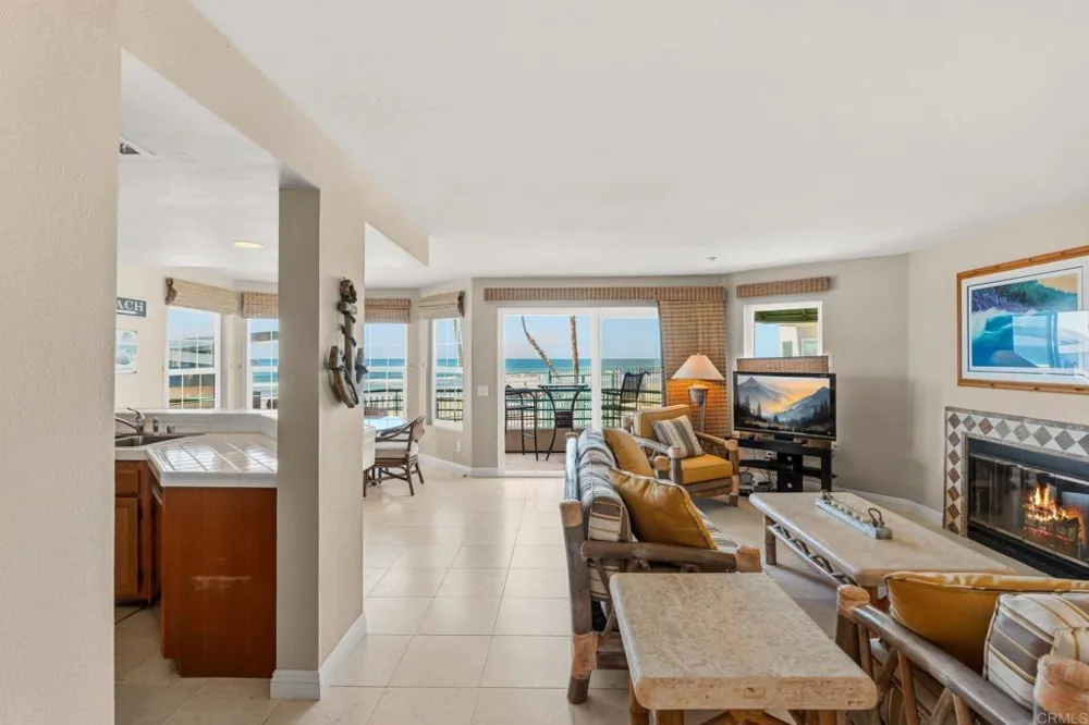 400 The Strand #7 Oceanside, CA 92054