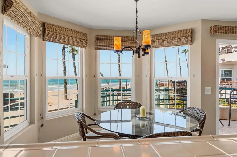400 The Strand #7 Oceanside, CA 92054