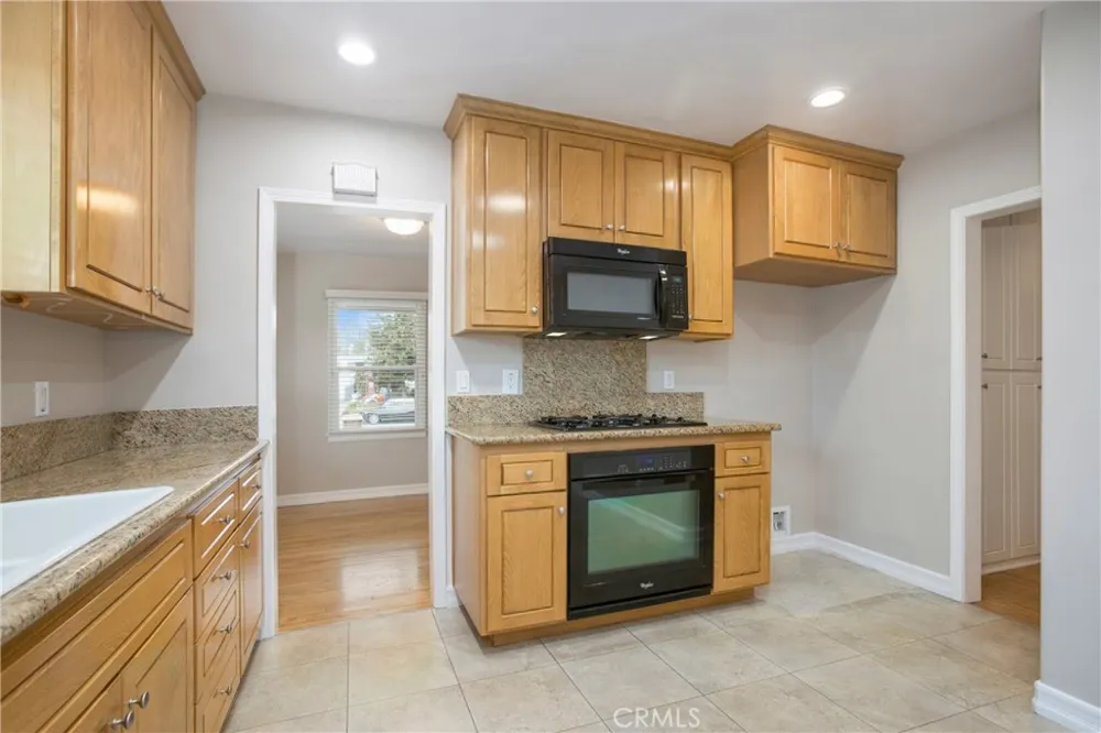 712 E Alder #A Brea, CA 92821