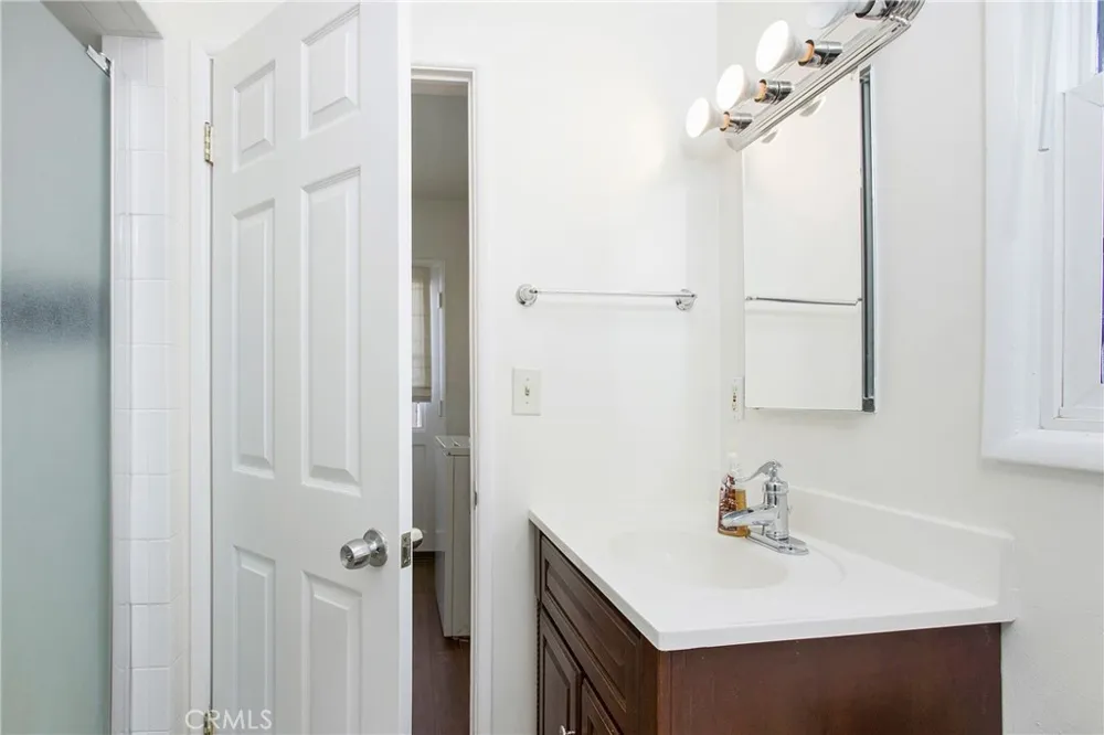 825 Mulberry Brea, CA 92821