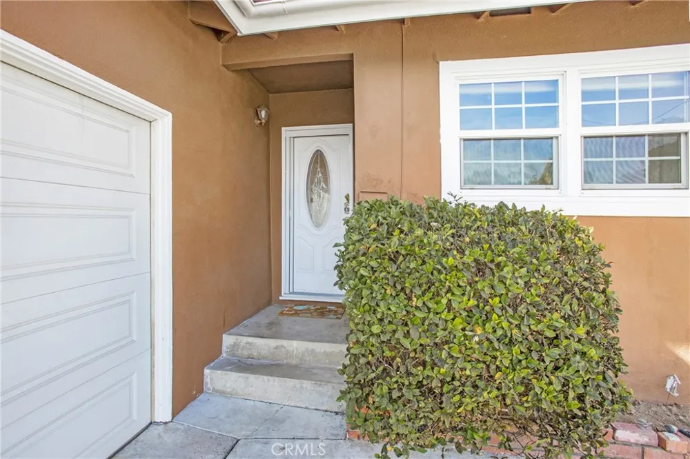 825 Mulberry Brea, CA 92821