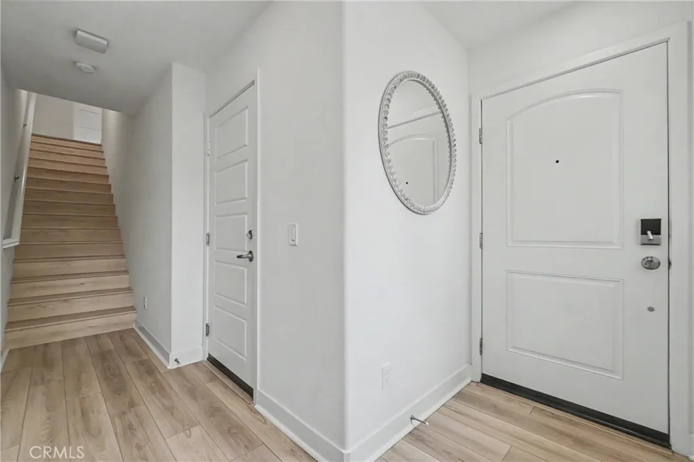 18 Bedford Court Arcadia, CA 91007