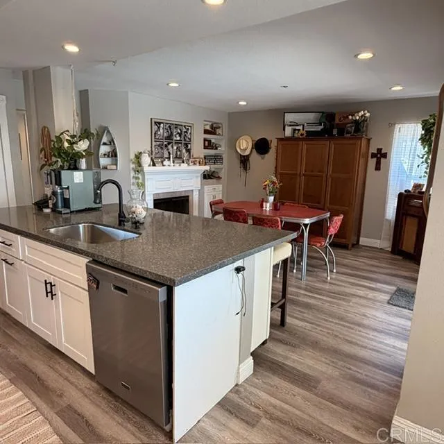 5329 Blackberry Way Oceanside, CA 92057