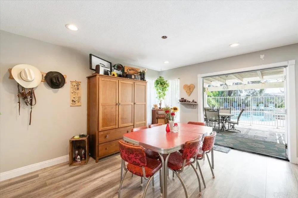 5329 Blackberry Way Oceanside, CA 92057