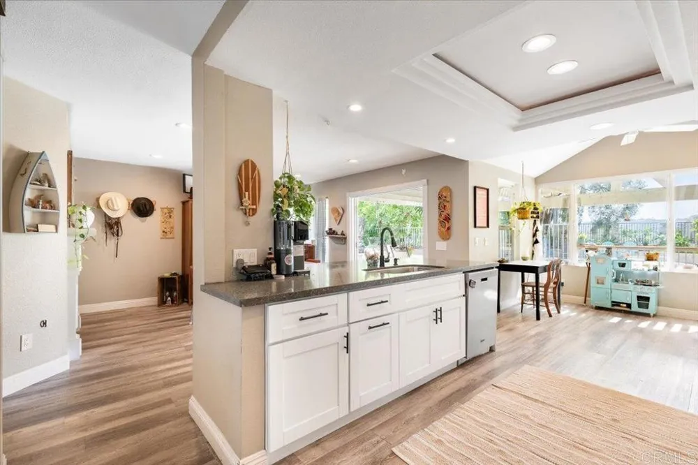 5329 Blackberry Way Oceanside, CA 92057