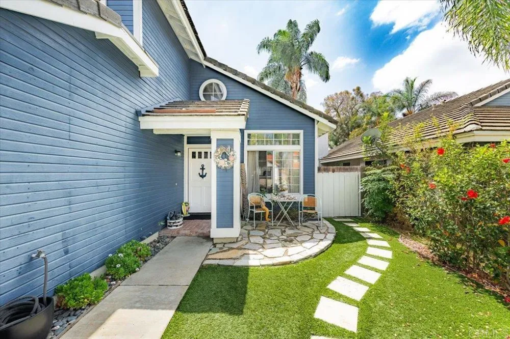5329 Blackberry Way Oceanside, CA 92057
