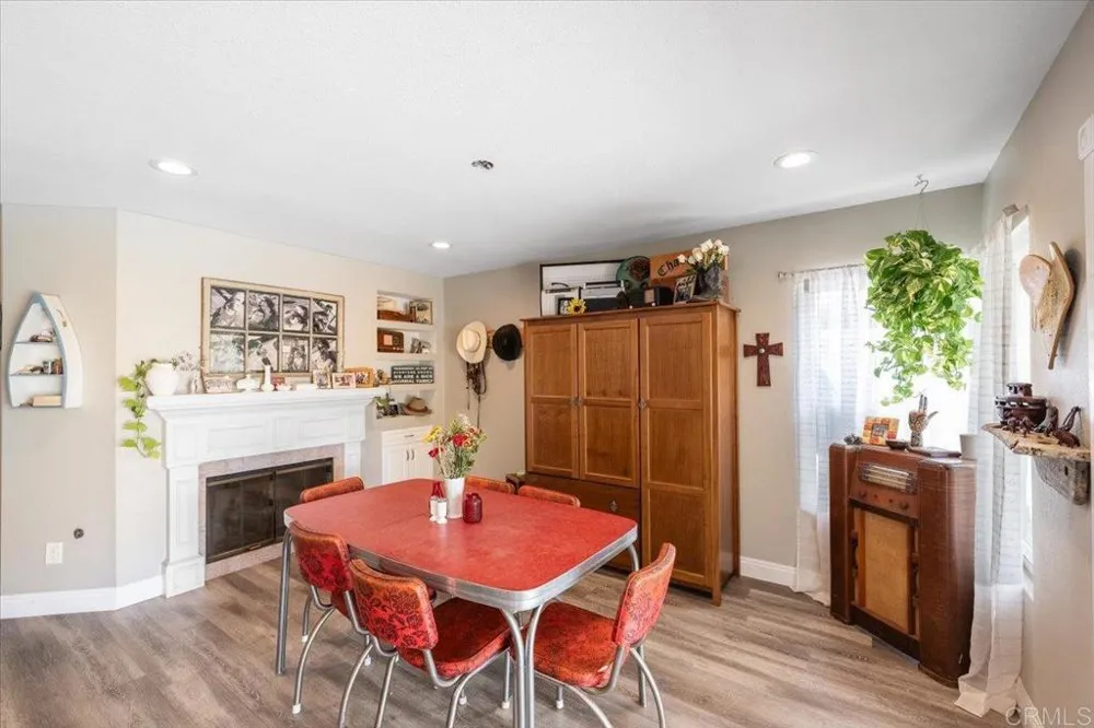 5329 Blackberry Way Oceanside, CA 92057
