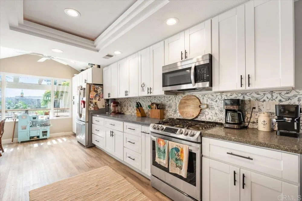 5329 Blackberry Way Oceanside, CA 92057