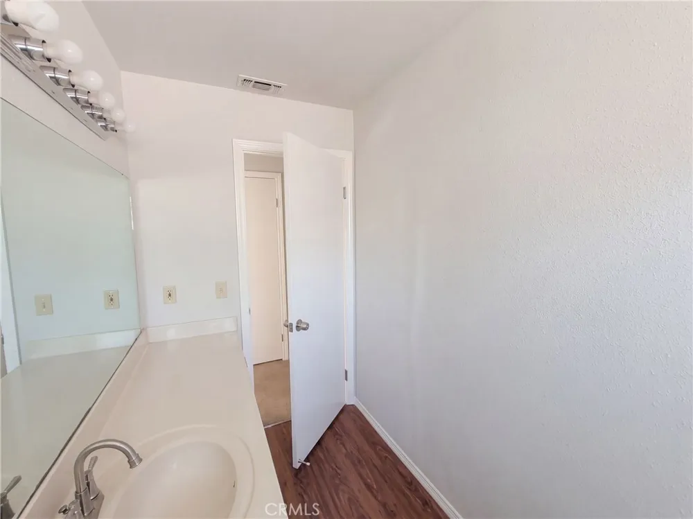 2821 Driftwood Madera, CA 93637