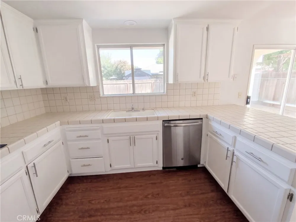 2821 Driftwood Madera, CA 93637