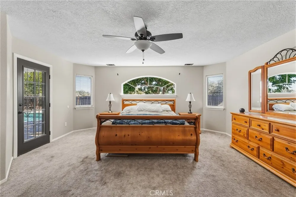 8423 Beaver Phelan, CA 92371