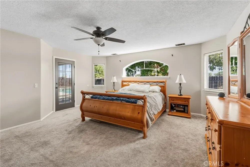 8423 Beaver Phelan, CA 92371