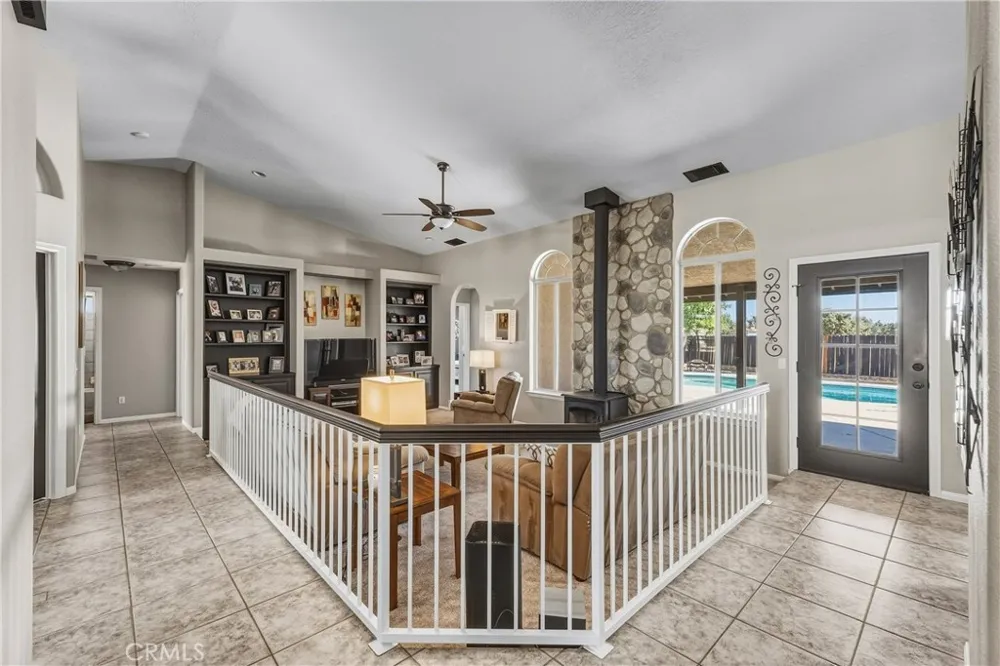 8423 Beaver Phelan, CA 92371