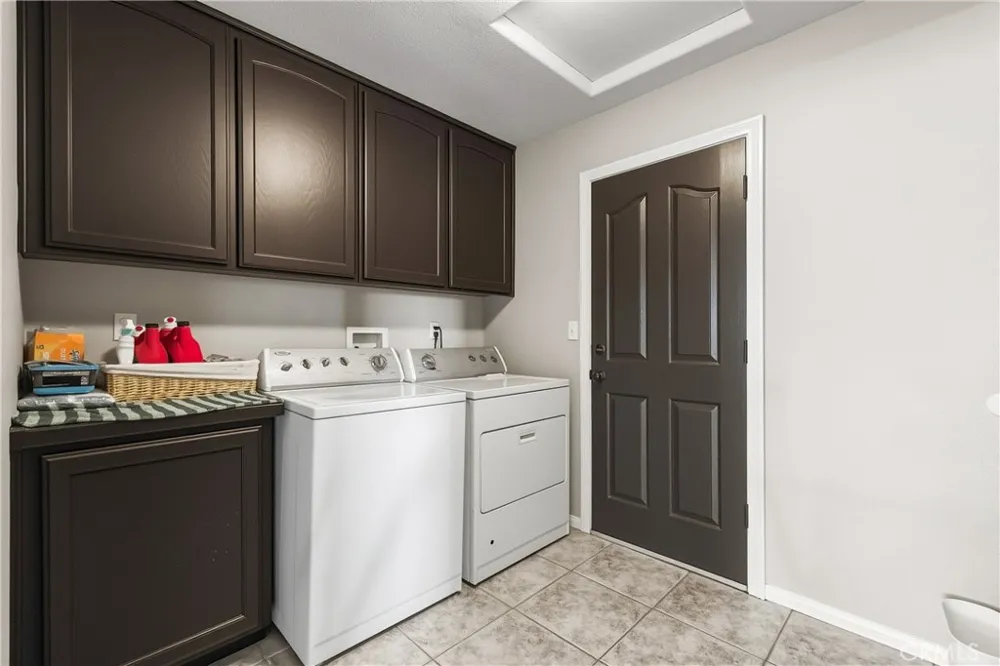 8423 Beaver Phelan, CA 92371