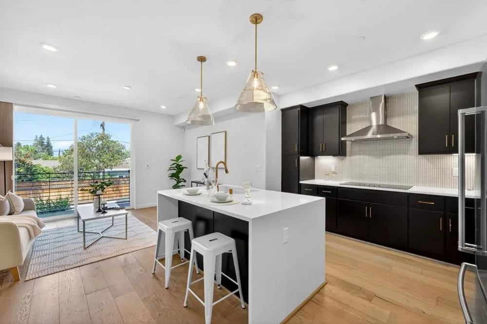 827 Redberry Way San Jose, CA 95117