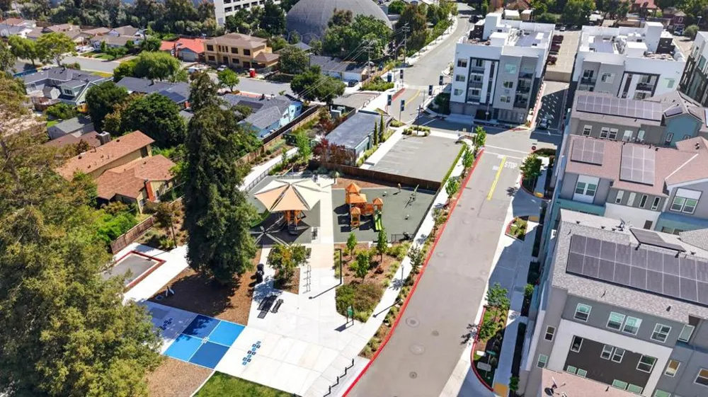 827 Redberry Way San Jose, CA 95117