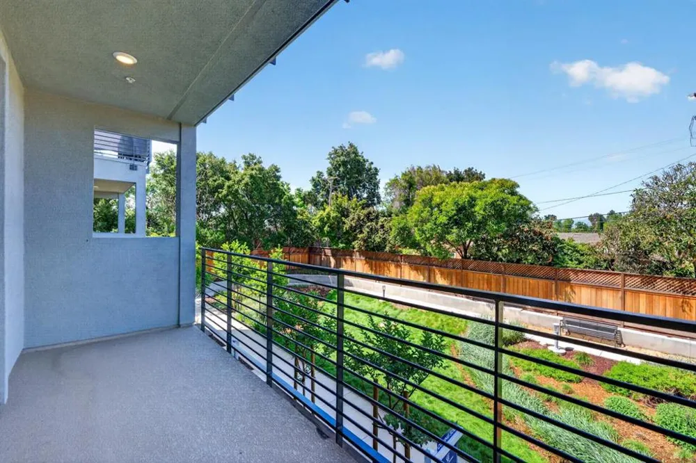 827 Redberry Way San Jose, CA 95117