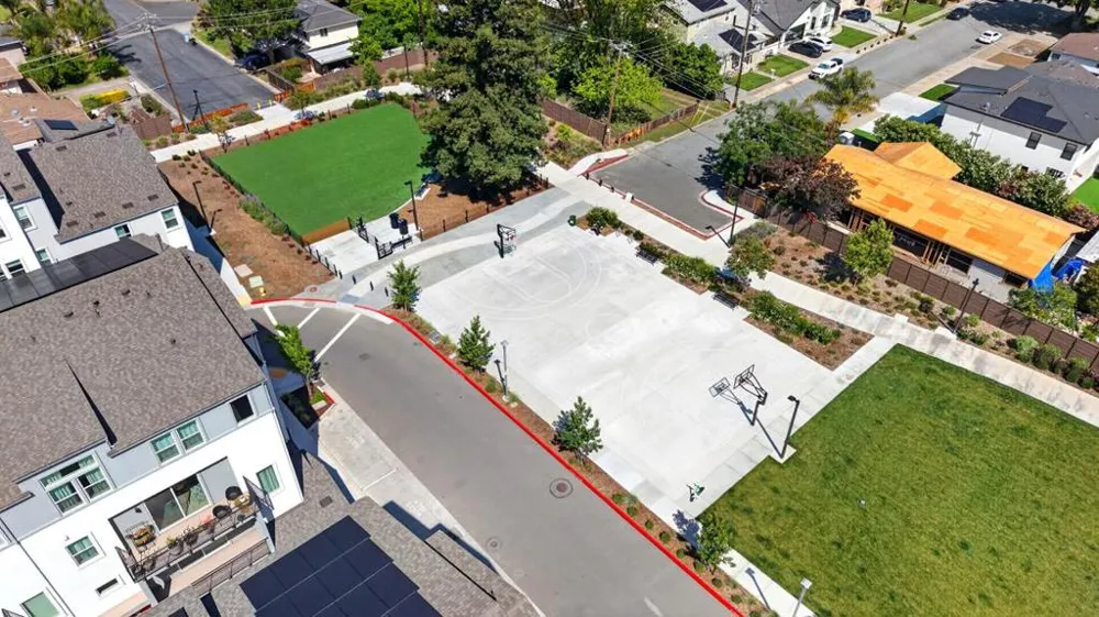 827 Redberry Way San Jose, CA 95117