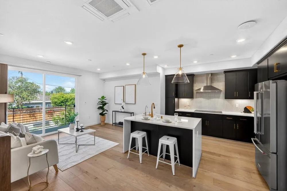 827 Redberry Way San Jose, CA 95117