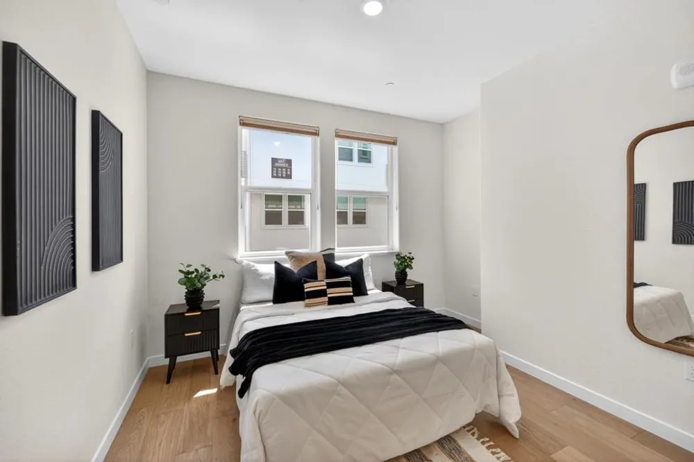 827 Redberry Way San Jose, CA 95117