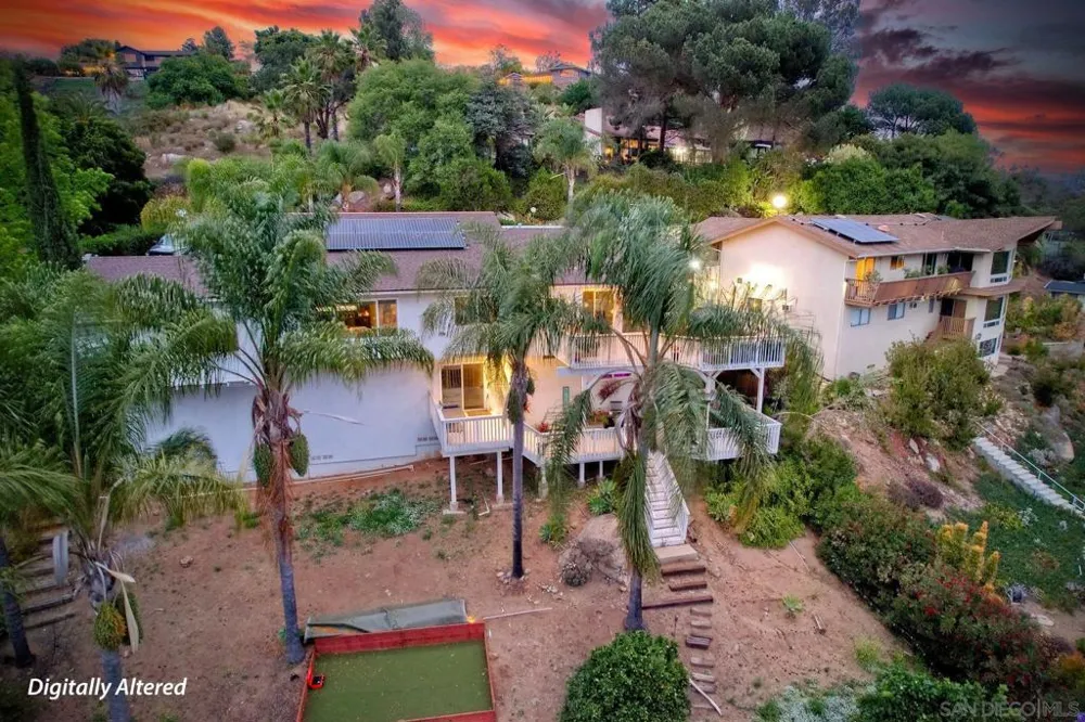 4807 Sunrise Valley Dr El Cajon, CA 92020